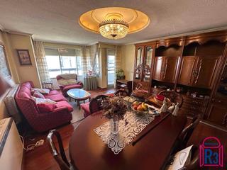 Appartement à San Claudio - La Chantría. Piso alto próximo al jardín de san francisco