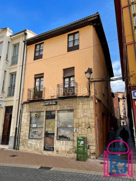 Foto ff392103-72a7-4c65-b7e8-1f1c70d5e167. Gebäude in Casco Antiguo León