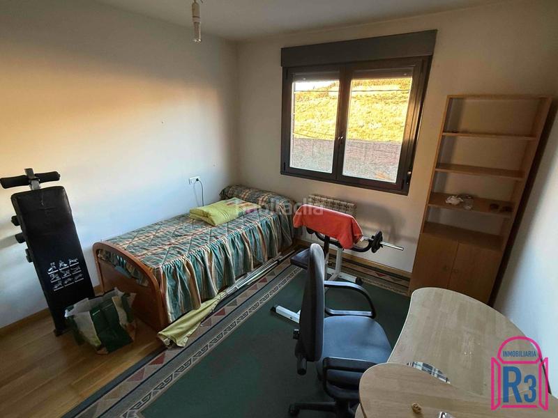 Foto 7f3823f2-1588-4d40-83d5-e62cea0719d0. Lloguer apartament amb calefacció aparcament a Villaquilambre