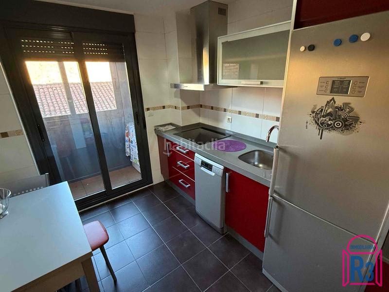 Foto af77274b-183b-49cf-b15c-c6ea747b2daf. Lloguer apartament amb calefacció aparcament a Villaquilambre