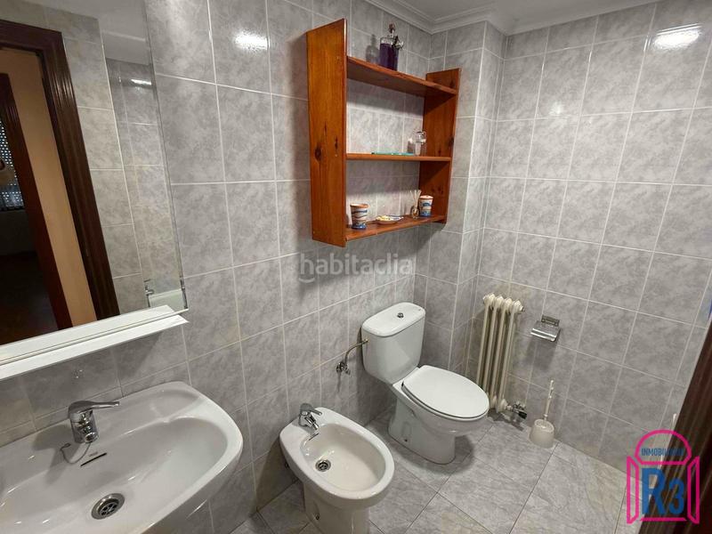 Foto 3339fd95-8d0a-4f68-b3df-a33664ab9e9a. Location appartement avec chauffage parking dans San Mamés - La Palomera León