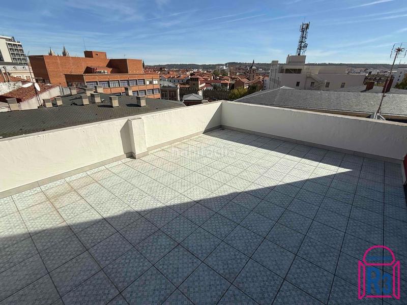 Foto 408452c7-07b1-4234-b729-41fe90138240. Affitto appartamento con riscaldamento in Centro Ciudad León