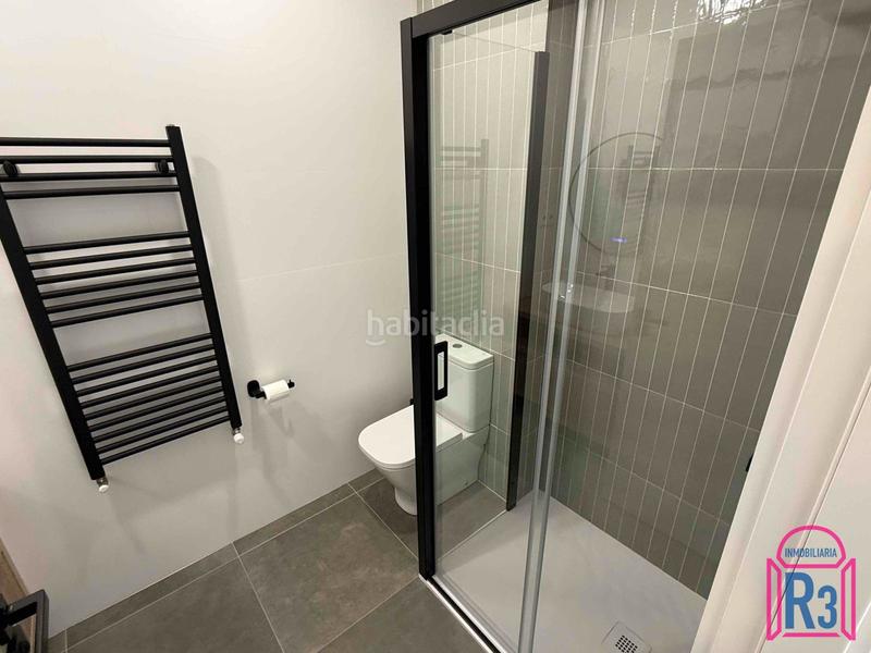 Foto b5e178ec-6a3e-43e0-8618-542a1410b350. Rent flat with heating in Centro Ciudad León
