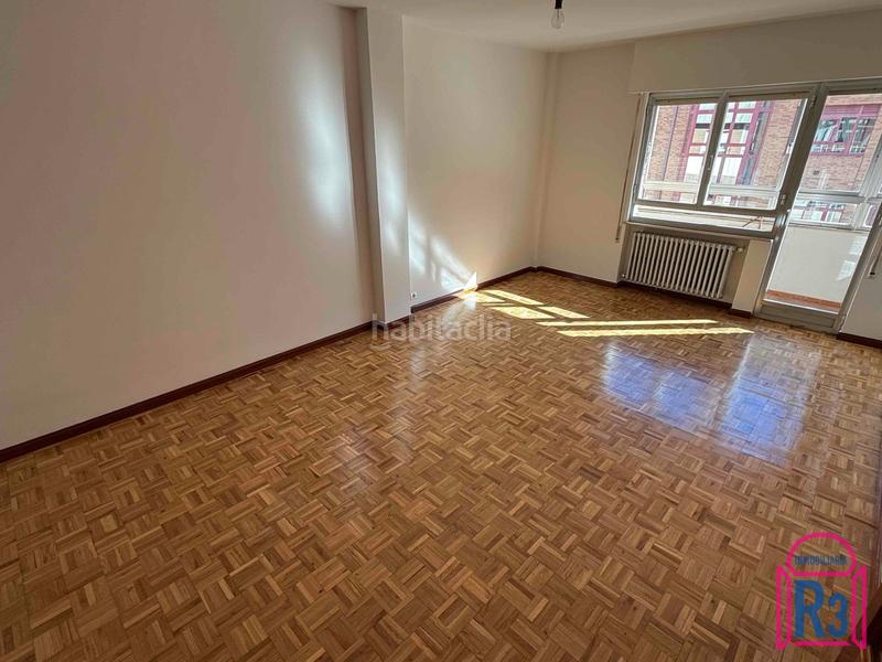 Foto 13c99df6-9824-41e4-9d1e-f541b8d5b914. Location appartement avec chauffage dans San Claudio - La Chantría León