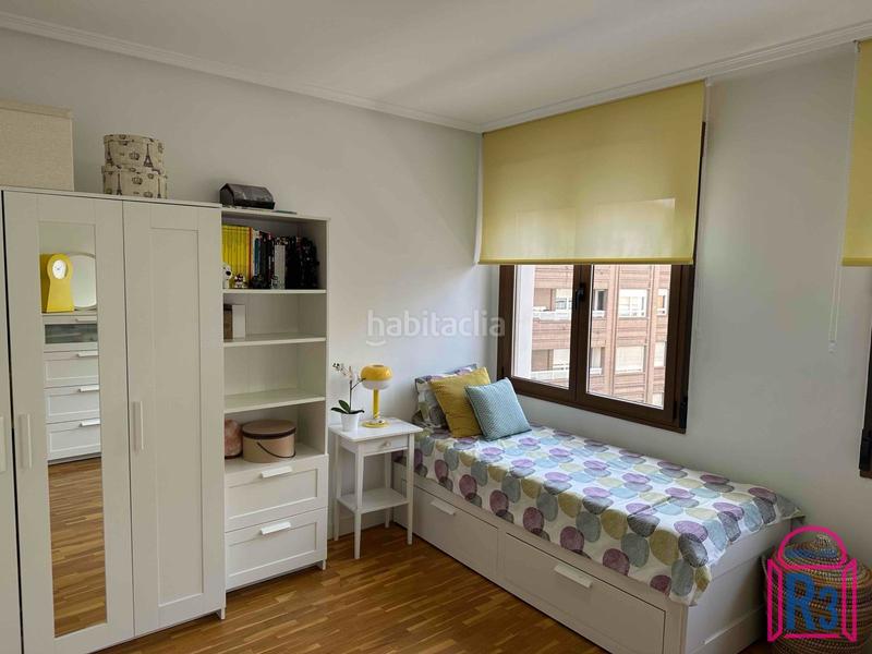 Foto 46e7d114-0e7e-4f48-a98c-a2e8d71da03f. Etagenwohnung mit heizung in Centro Ciudad León