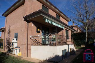 Xalet en San Andrs del Rabanedo Pueblo. Casa individual con dormitorio en planta baja y buena orientaci