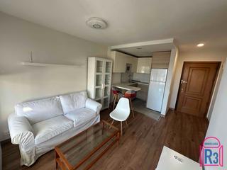 Apartamento en Centro Ciudad. Bonito estudio alto con terraza y vistas a la plaza inmaculada