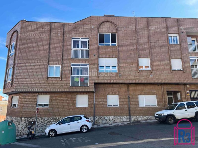 Foto c4d13333-90f9-4569-b35a-3b19c3abb372. Zweistöckige wohnung mit heizung parking in Villaquilambre