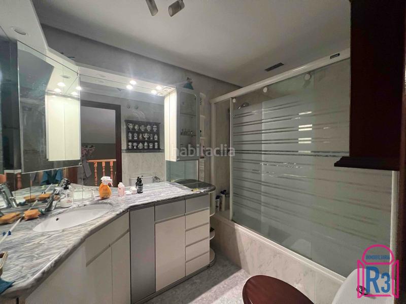 Foto c6d37d41-3cfe-4a41-ada4-1f03955f1f2e. Zweistöckige wohnung mit heizung parking in Villaquilambre