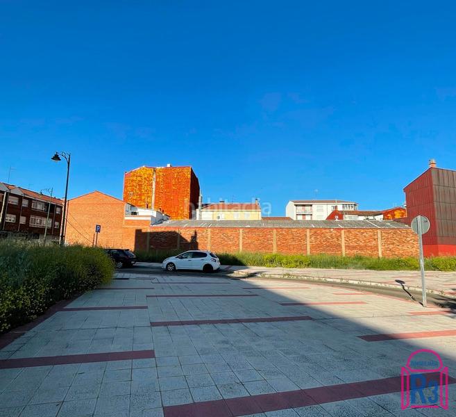 Foto 87f3b045-8e1c-42be-aa7d-a81393d5ce5a. Gebäude in Armunia León