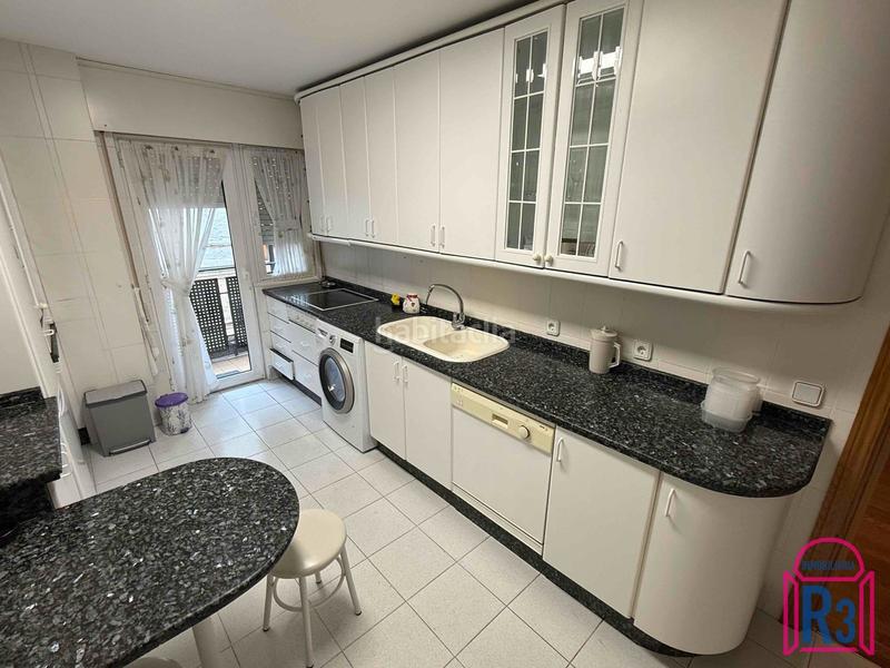 Foto f584fbc7-6906-482b-9387-0b820dd8d965. Miete etagenwohnung mit heizung parking in San Claudio - La Chantría León