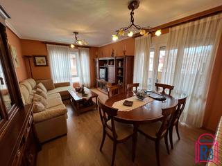 Piso en San Mamés - La Palomera. Piso alto todo exterior, soleado