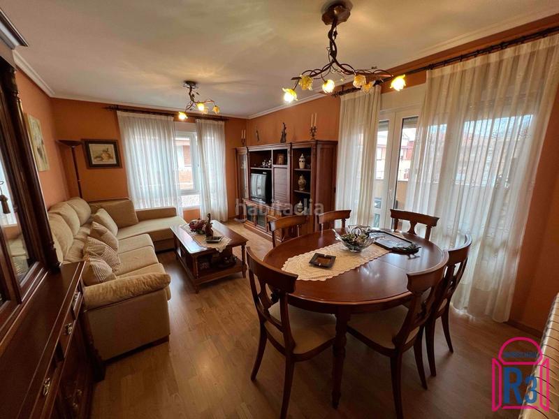 Foto a5c28399-1119-4556-9126-ba10011820b2. Etagenwohnung mit heizung parking in San Mamés - La Palomera León