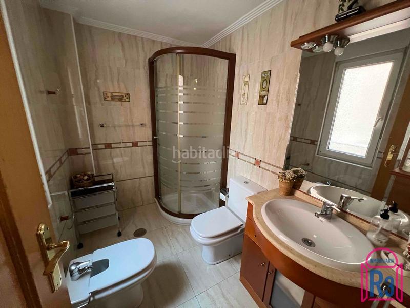 Foto b5b053f8-4b5c-498e-a590-88dc72b5cb12. Etagenwohnung mit heizung parking in San Mamés - La Palomera León