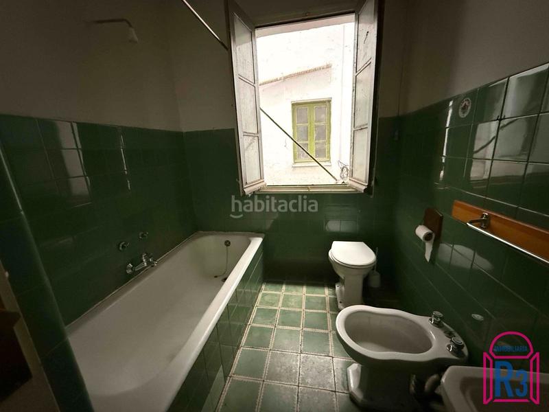 Foto f8895ba1-b32b-436e-9b30-09d57cf30bbf. Flat in Centro Ciudad León