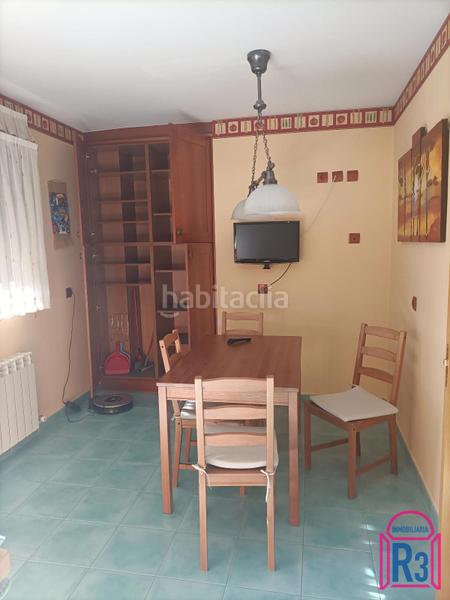 Foto 70c2fe93-582a-44e8-b27c-cfada27d5c7c. Rent flat with heating parking in San Mamés - La Palomera León