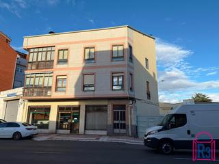 Edifici  Alfageme. Edificio en venta en la carretera alfageme