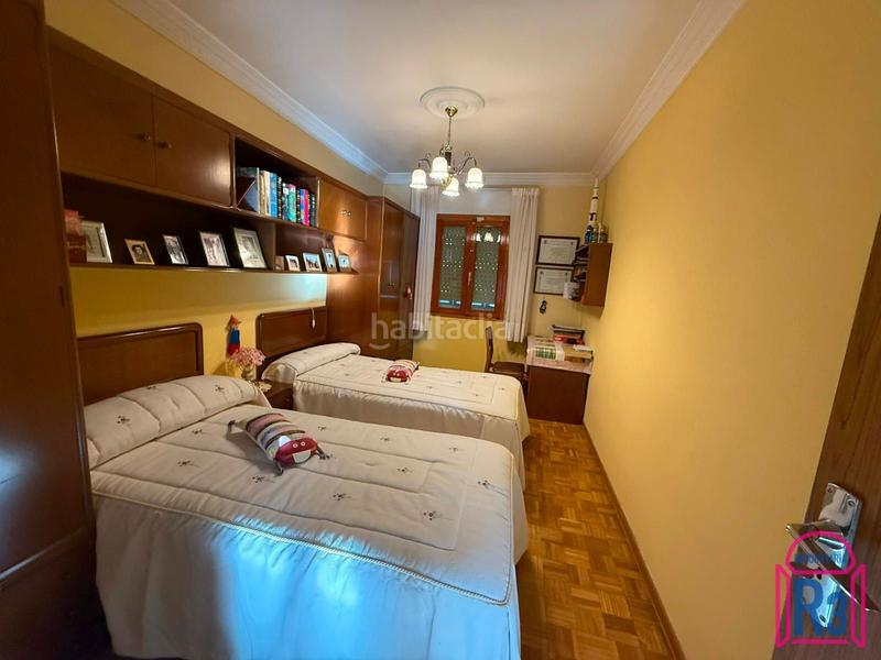 Foto a164afcc-e7dd-4e53-914b-b33e544a6881. Edifici a Trobajo del camino