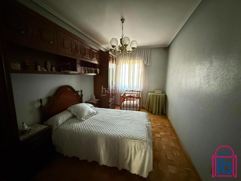 Foto bc4b86c4-95f9-4b2a-b9d6-aa964730bfdb. Edifici a Trobajo del camino