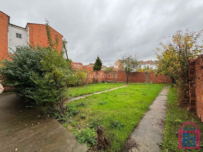 Foto a4d18539-6f73-4aad-9b31-edc0564efbb6. Appartamento con riscaldamento parcheggio in Trobajo del camino