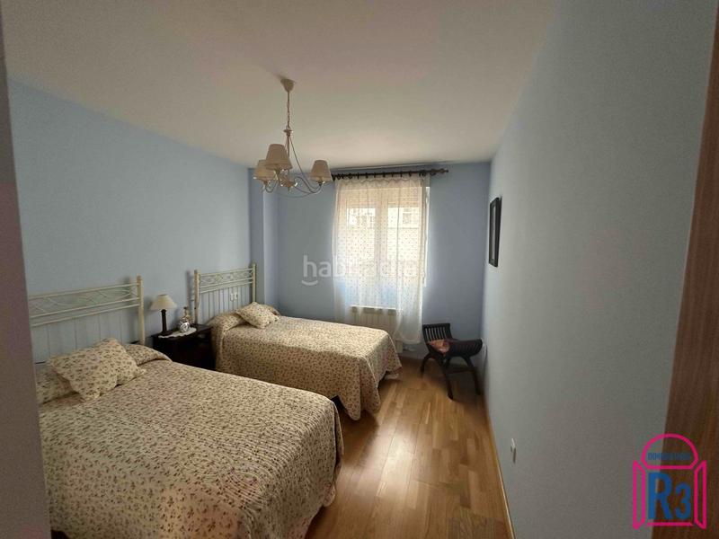 Foto 08873919-e2a6-434e-8aaa-ddc6a71733bf. Appartement mit heizung parking in San Claudio - La Chantría León