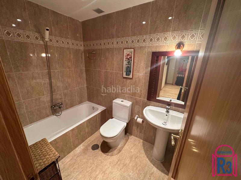 Foto 2201d7a5-31fa-46a8-a329-8d1080a075d7. Appartement mit heizung parking in San Claudio - La Chantría León