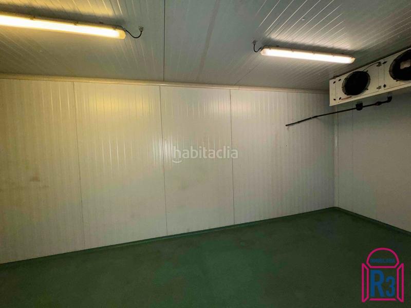 Foto 070539fd-2ff6-473a-80db-6478d9da6527. Fabrikhalle mit heizung in Sariegos