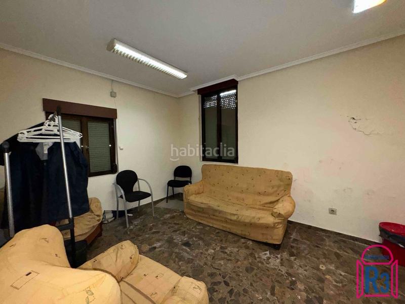 Foto 3fd11fc1-b641-4bef-80f8-fa51353b8043. Fabrikhalle mit heizung in Sariegos