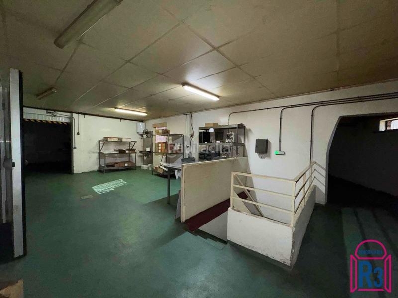 Foto db915f63-f85e-47b6-8c0e-d6141243382c. Fabrikhalle mit heizung in Sariegos