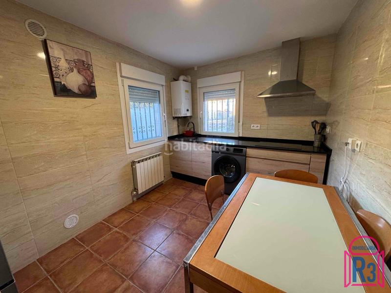 Foto 9eef2350-6050-40ee-a8e1-97cbe2e09c08. Haus mit heizung parking in San Andrés del Rabanedo pueblo San Andrés del Rabanedo