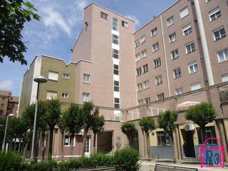 Miete Appartement  José aguado. Apartamento sin amueblar en alquiler