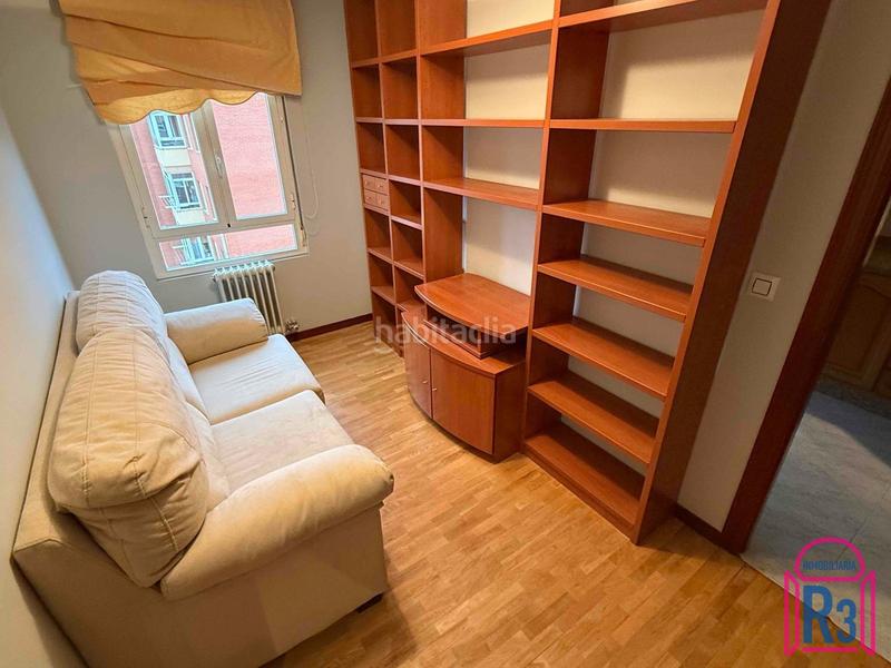 Foto c07bdca1-ac49-44e9-915e-4504b336870d. Lloguer pis amb calefacció a Trobajo del camino