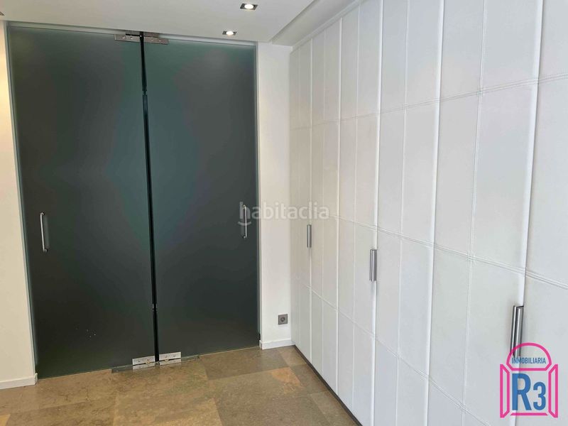 Foto a411d753-b848-45d7-8439-ec00373a159f. Piso ático dúplex espectacular al lado de la pícara en León