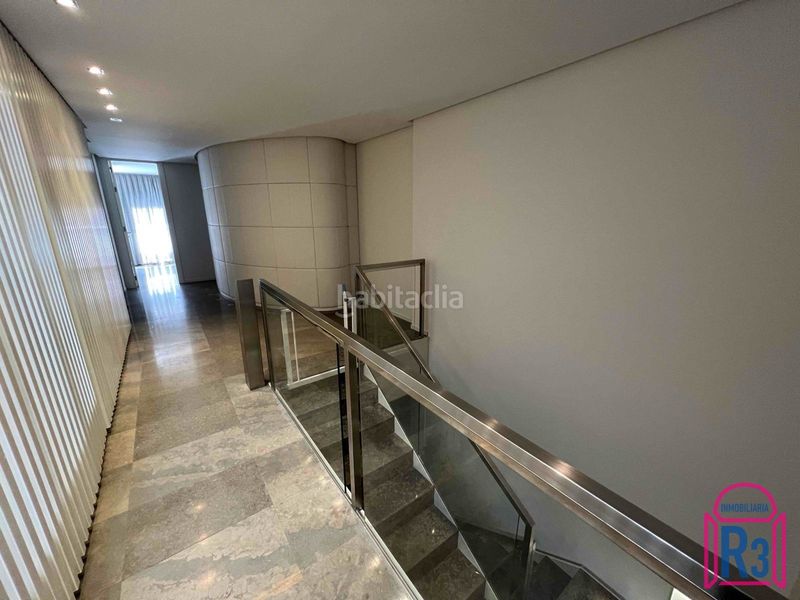 Foto eb01e1be-9fc5-451d-8f67-c504a9beee21. Piso ático dúplex espectacular al lado de la pícara en León