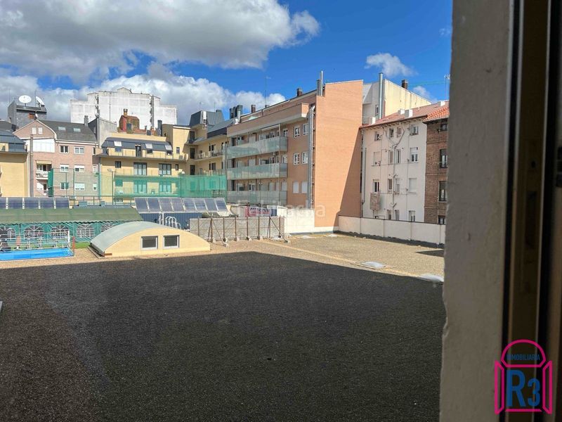 Foto 334b09cf-add4-4b81-8685-e76c903c977e. Apartament amb calefacció a Centro Ciudad León