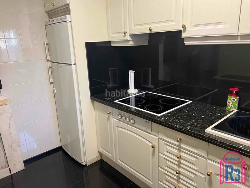 Foto b6e17239-8dbe-421a-91cf-6a85b0e76ca5. Apartament amb calefacció a Centro Ciudad León