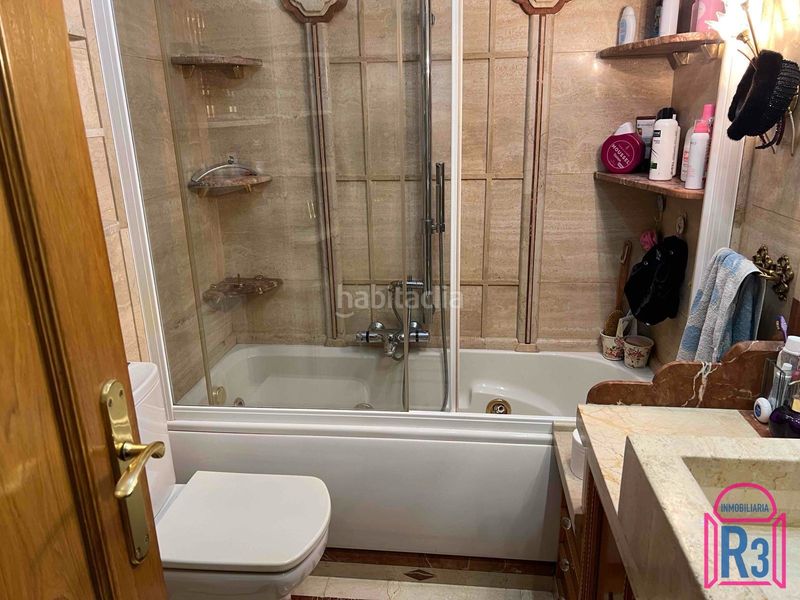 Foto d5f3006d-b465-4037-bcfa-996bcd9bab64. Apartament amb calefacció a Centro Ciudad León