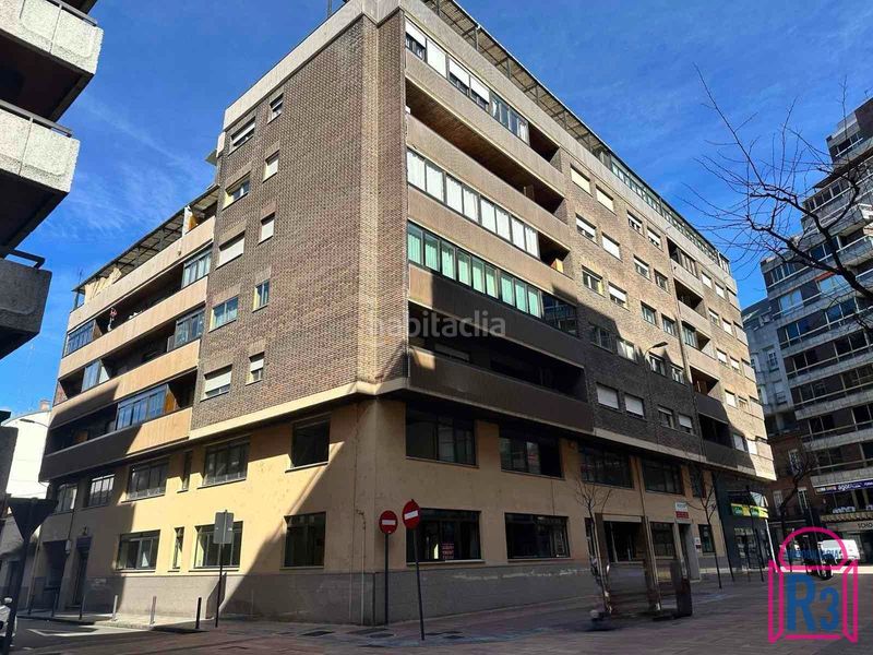 Foto 72945875-108a-49bb-8a5c-b3a3a0ef12c0. Apartamento  bien situado, alto y luminoso en León