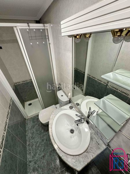 Foto 95c5ba40-ae81-4896-aca3-597ae18534dc. Apartamento  bien situado, alto y luminoso en León