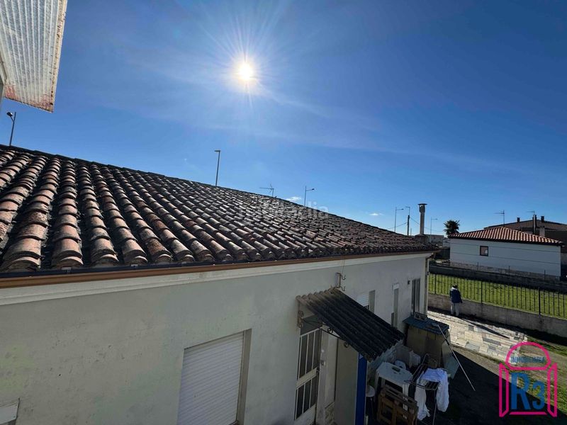 Foto 1e2c8dc0-246a-4e80-8161-a702d3378079. Edifici a Santovenia de la Valdoncina