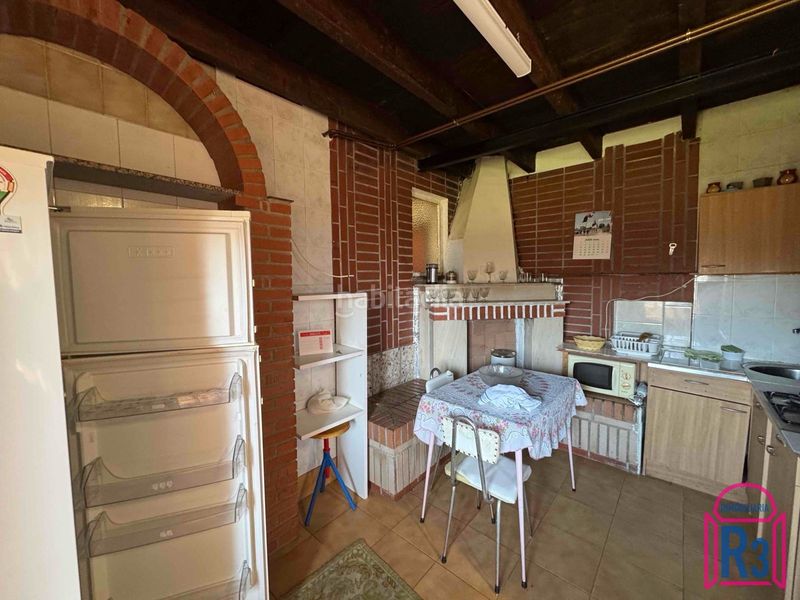 Foto 47c420b7-4e69-4497-be40-2915200fe364. Edifici a Santovenia de la Valdoncina