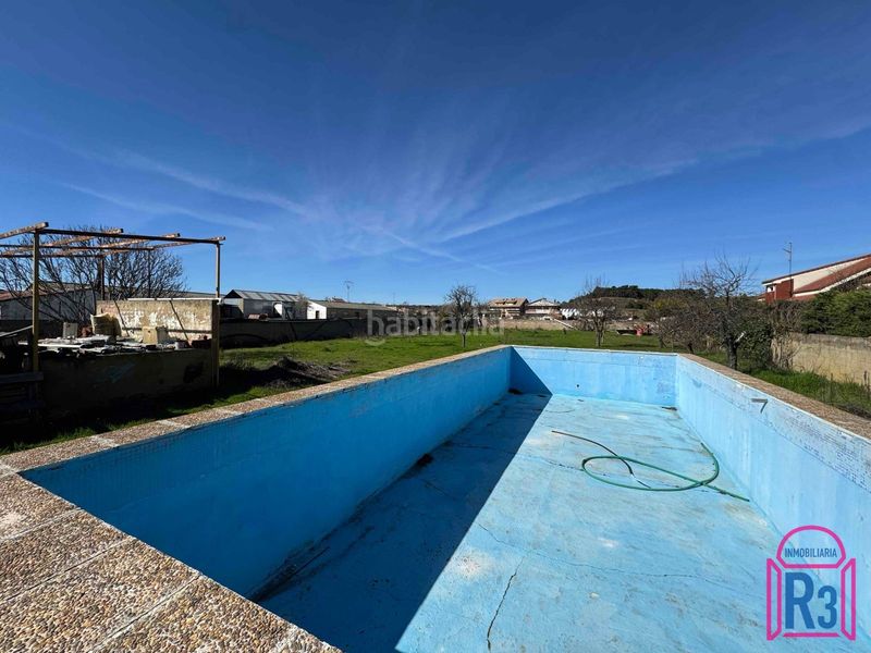 Foto 4eddc576-44e6-4687-960a-5425fb53fd15. Edifici a Santovenia de la Valdoncina