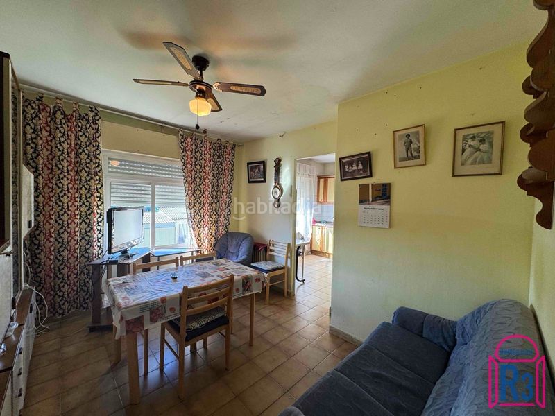 Foto b54dbebd-9e7a-4787-87ef-f95f64849129. Edifici a Santovenia de la Valdoncina