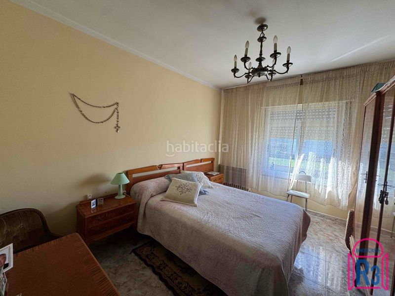 Foto bd9618b0-fc2d-400e-b732-fee222857e5e. Edifici a Santovenia de la Valdoncina