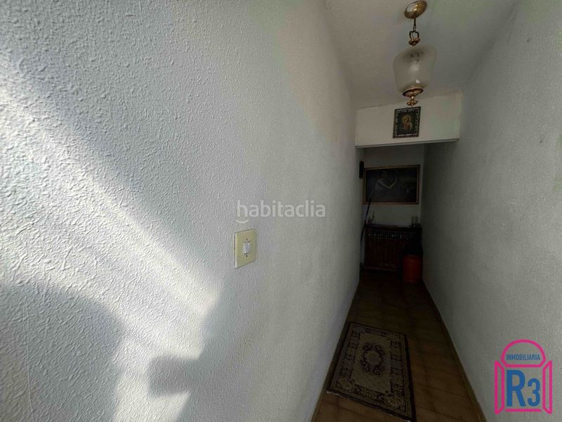 Foto d93d8072-5416-4c4c-b3e8-34d4fb910922. Edifici a Santovenia de la Valdoncina