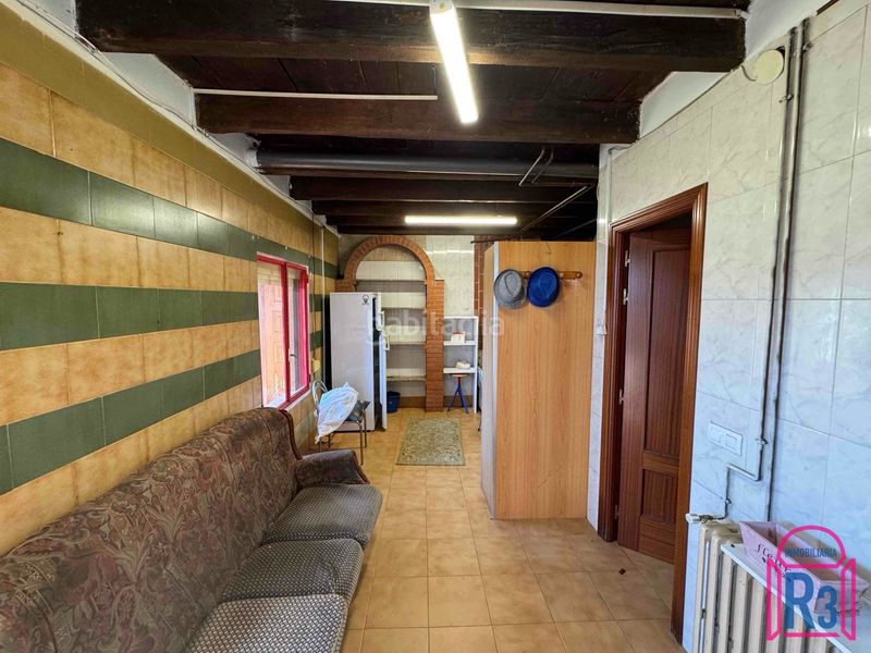 Foto e56b3b35-ffec-4876-a112-32c5c8a07a47. Edifici a Santovenia de la Valdoncina