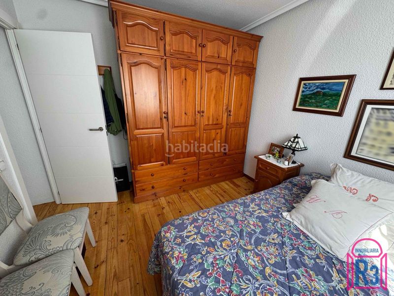 Foto 048ad785-7cf7-47a1-a820-fe0ffe90ee8a. Apartamento luminoso apartamento céntrico con plaza de garaje en León