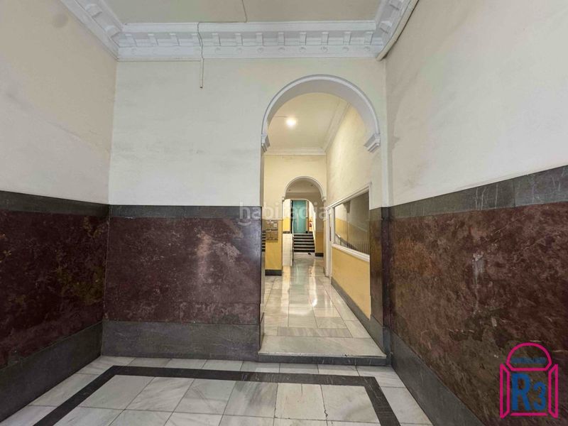 Foto 0b72571e-87dd-48e4-97c4-26677cfc8d61. Piso  en ordoño, al lado de guzmán, orientado al sur en León