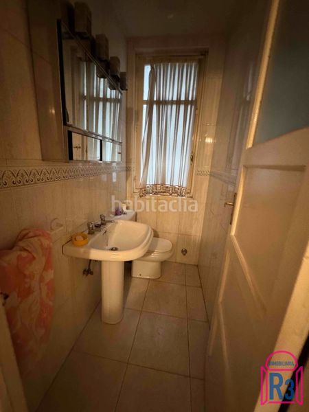 Foto 16fc068a-ded6-447a-b466-38cab6fe5e5a. Piso  en ordoño, al lado de guzmán, orientado al sur en León