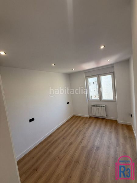 Foto d99d3d4b-6c01-44fa-a3d9-fd8fd661e49e. Pis amb calefacció a Centro Ciudad León